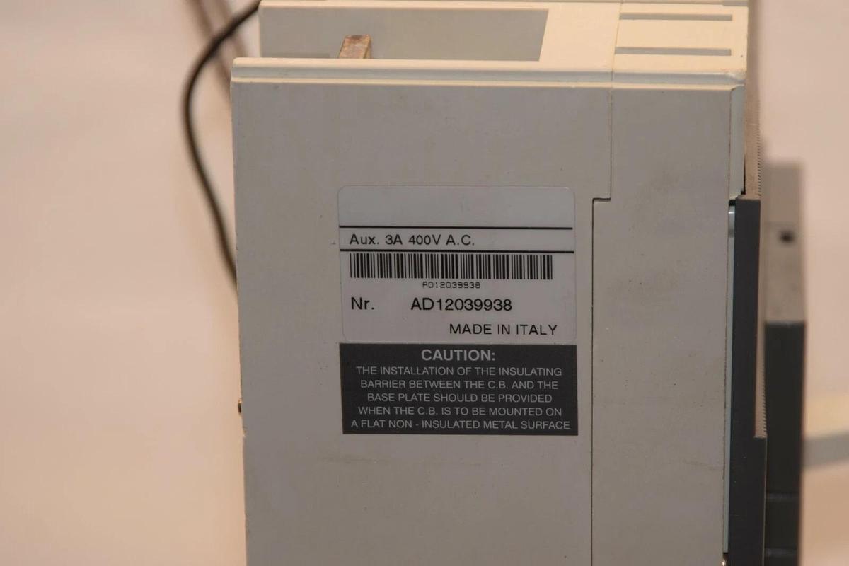 Used ABB SACE S5 S5N 400A 4 Pole 600V Circuit Breaker S5N400BW-4NA/AP S5N400BW 4NA/AP