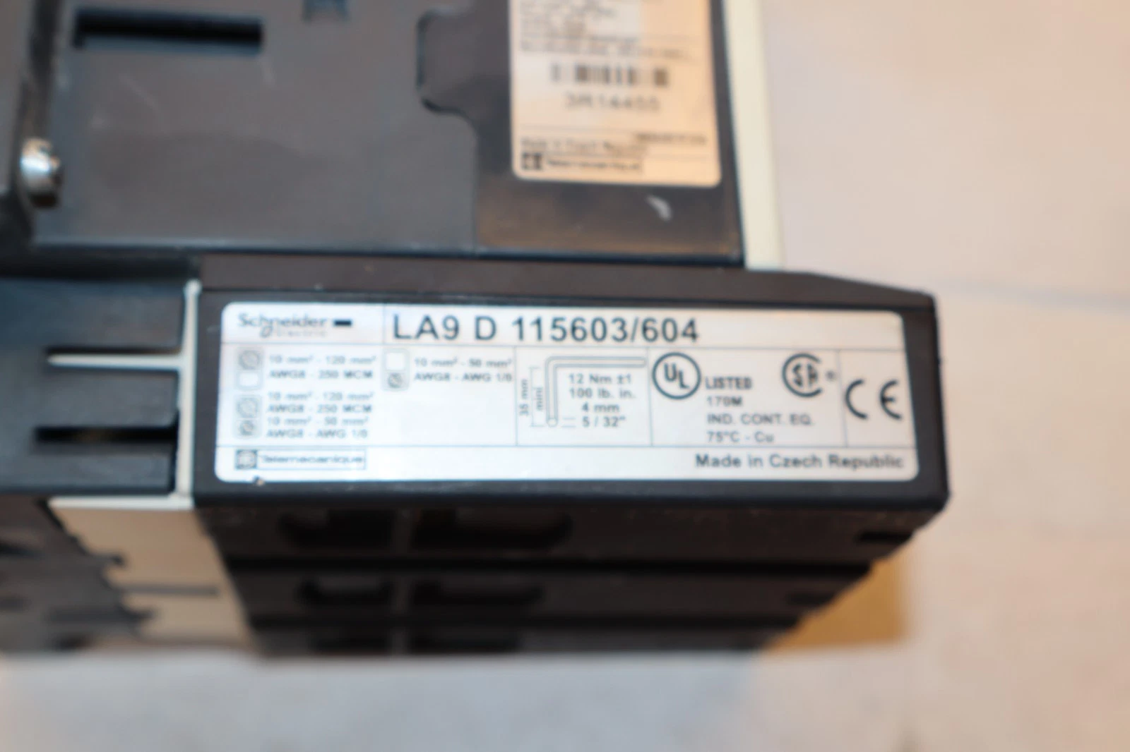 Schneider Contactor LC1D115 1000V 120V coil 250A 3ph (New)