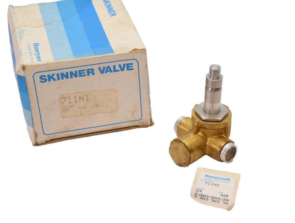 (NEW) HONEYWELL / SKINNER 711N1 2-Way Valve 1/4" Orifice