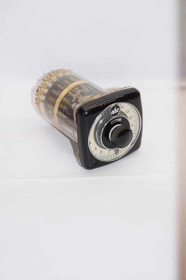 (NEW) ATC / MARSH BELLOFRAM 305B015A10PX 120V 60Hz 15Min Timer