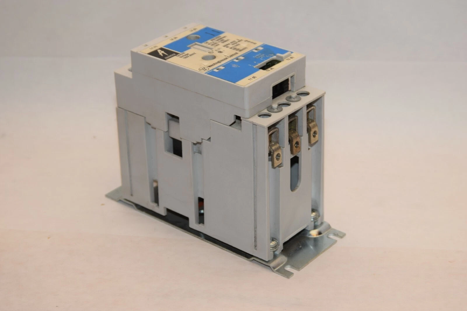 Used WESTINGHOUSE W201K2CF 1A96693G01 A.H09 C930521 Size 2 45A 120V Coil Contactor
