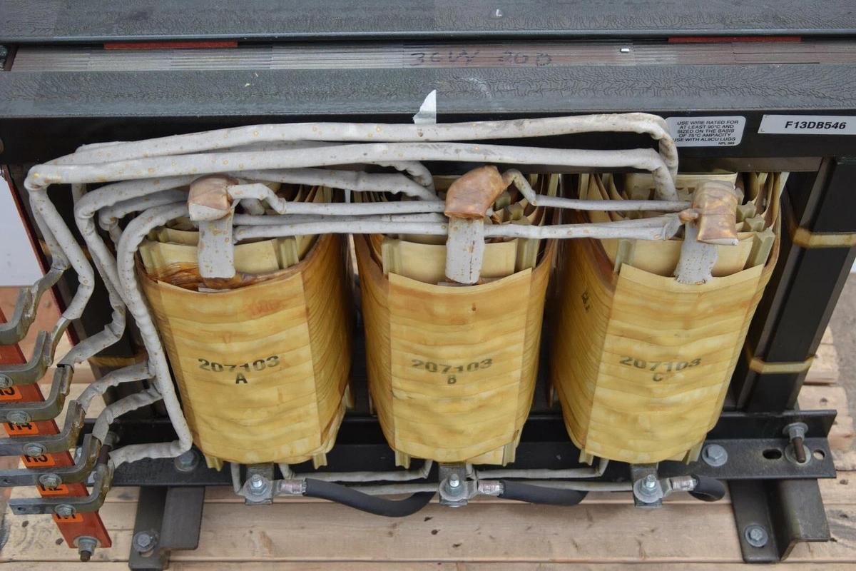 New, HPS Hammond Dry Type 160 KVA Transformer 207103 HV 480YV LV 492.5YV  935014