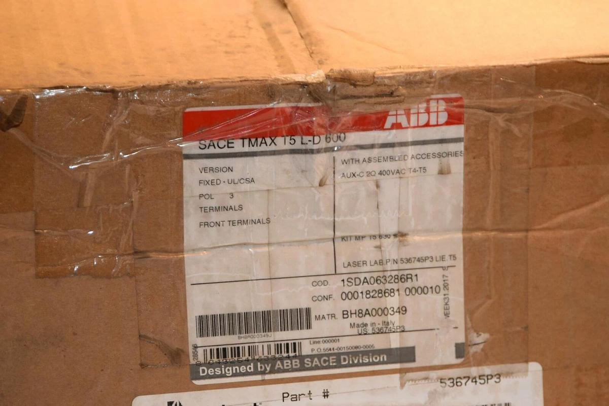 (NEW) ABB SACE TMAX T5 L-D 600 T5L-D600 3P Circuit Breaker w/ accessories