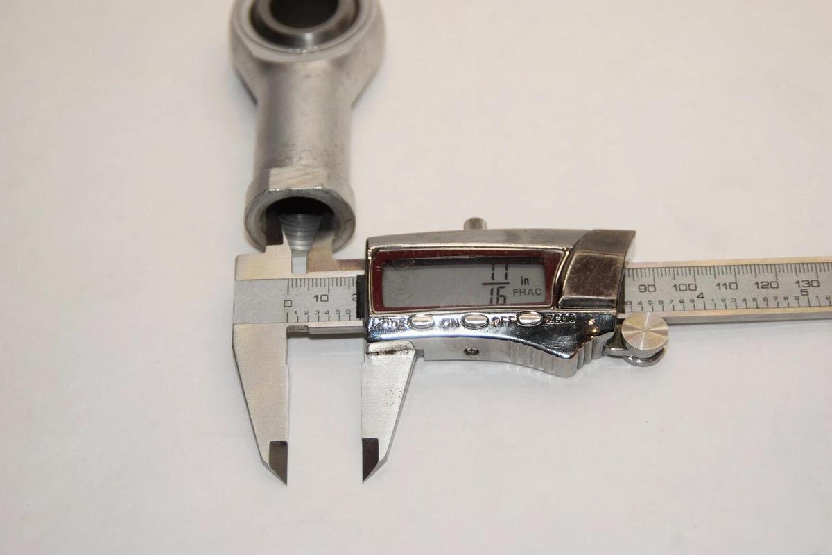 (NEW) MORSE FR-12 FR12 3/4" Bore Female 3/4-16 Thread Right Hand Rod