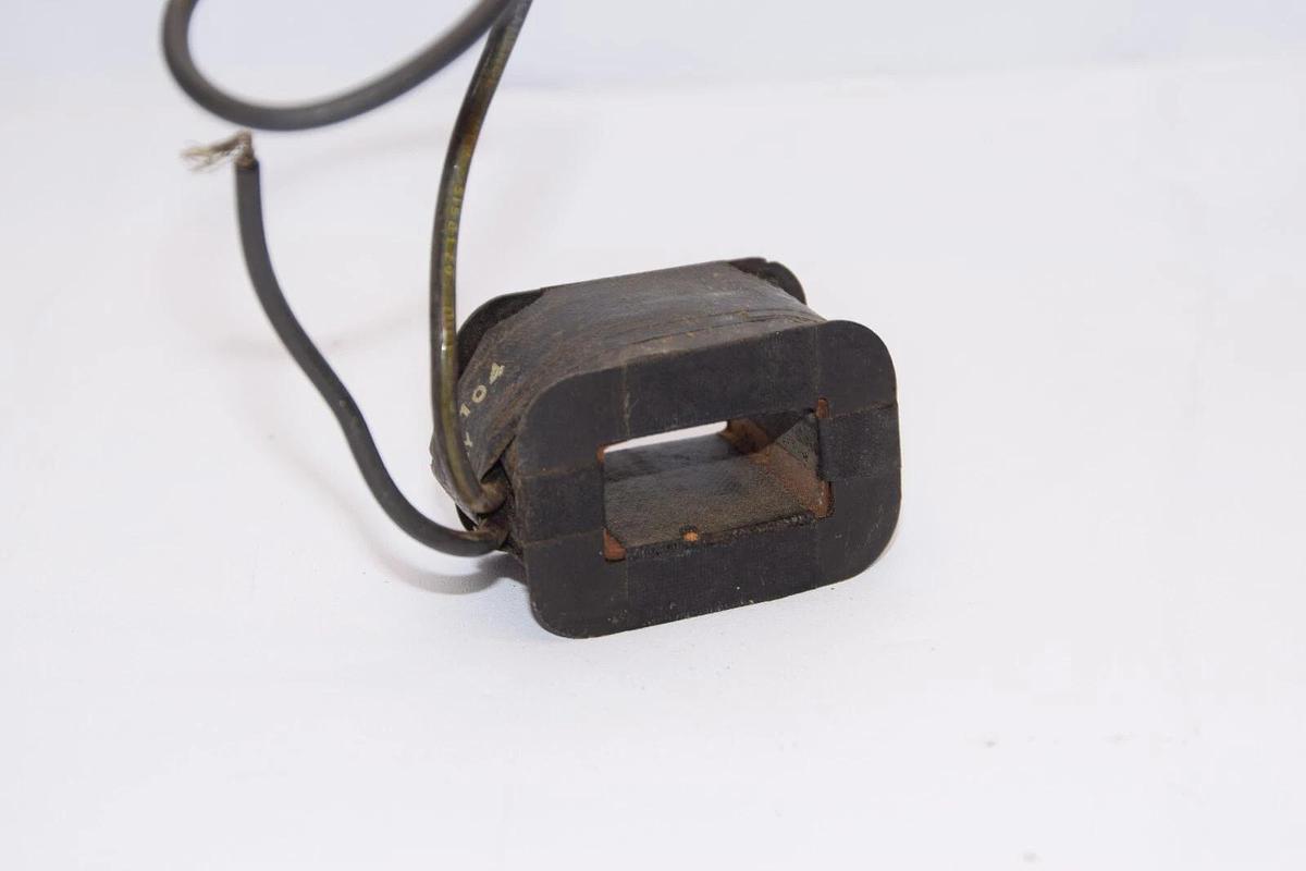 (NEW) GE GENERAL ELECTRIC 22D82G104 440V 60cy Coil