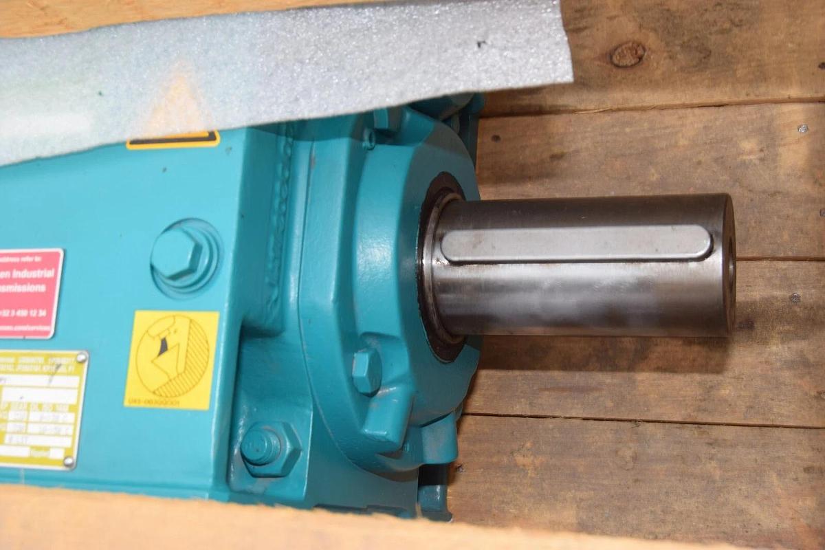 Hansen Gearbox Gear Box Reducer RDA31 ORI012416-RDA31-DN-28(DP) 28.267 R NOS