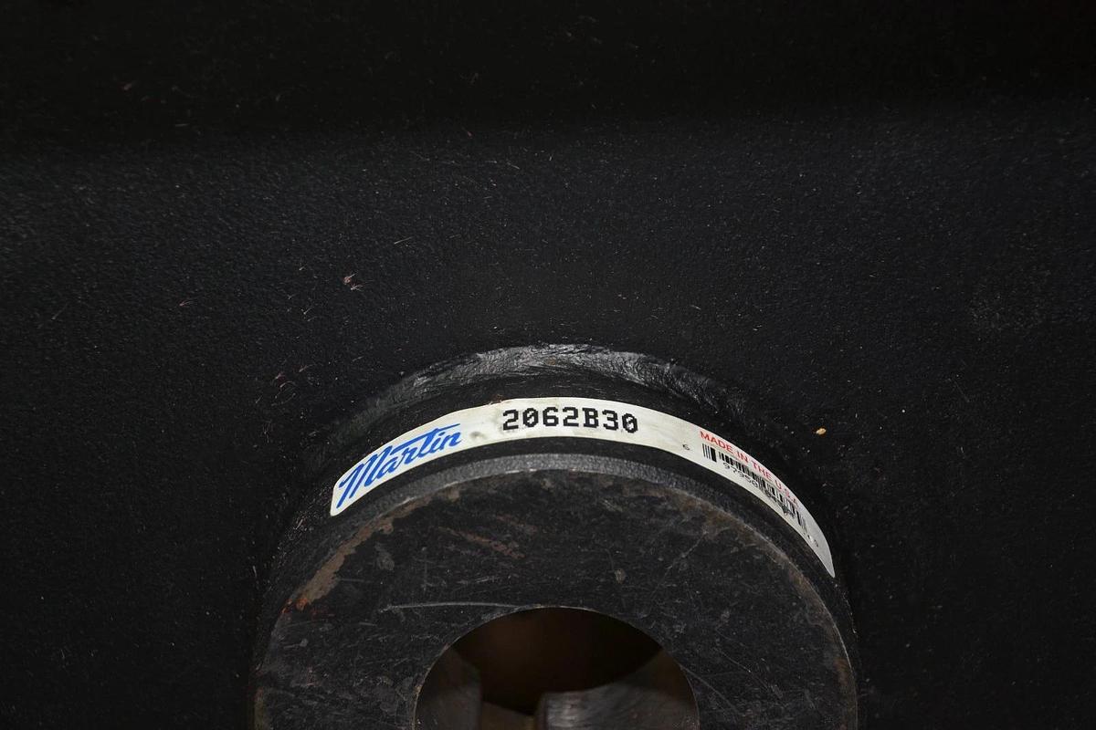 Used MARTIN 2062B30 15" WIDTH 2" BORE DOUBLE PITCH SPROCKET