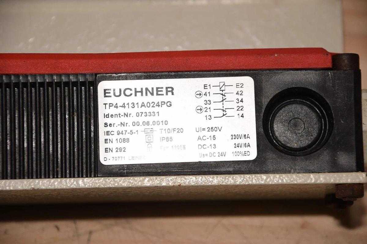 Used EUCHNER TP4-4131A024PG 250V SAFETY SWITCH