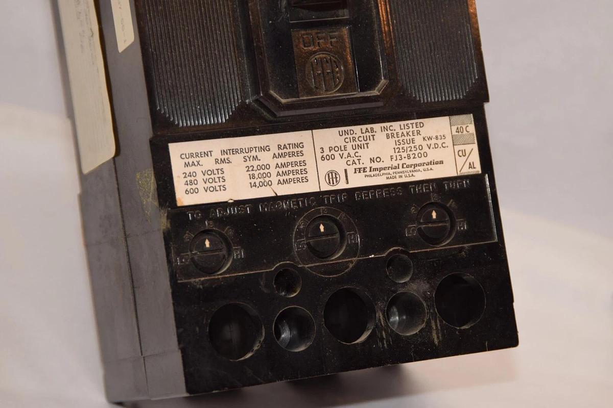 Refurbished General Electric GE Breaker FJ3B200 FJ3-B200 200amp 200 A 3p 600v *refurb*