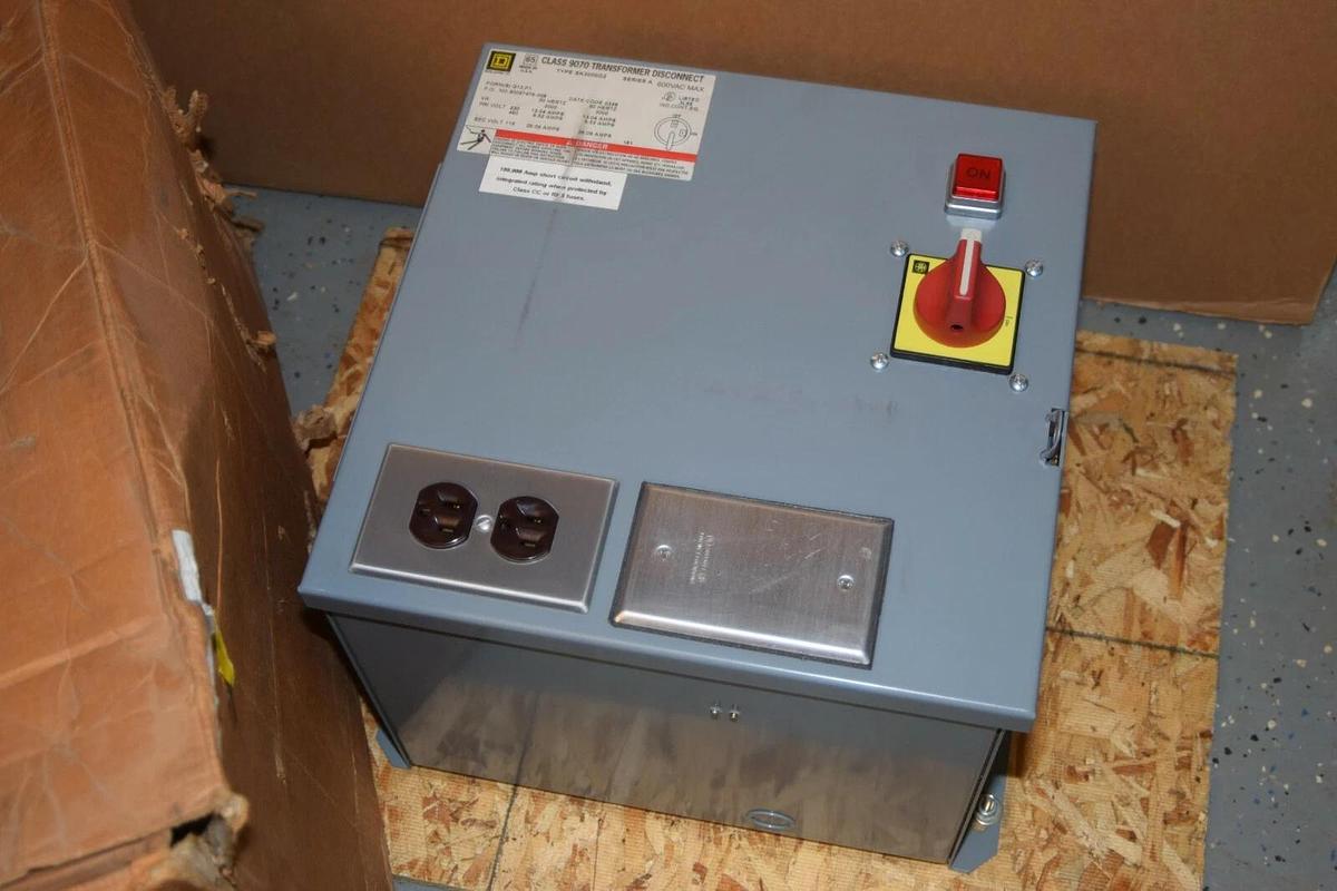 (NEW) SQUARE D 9070SKG3000G2 Ser A 600Vac 50/60Hz Transformer Disconnect