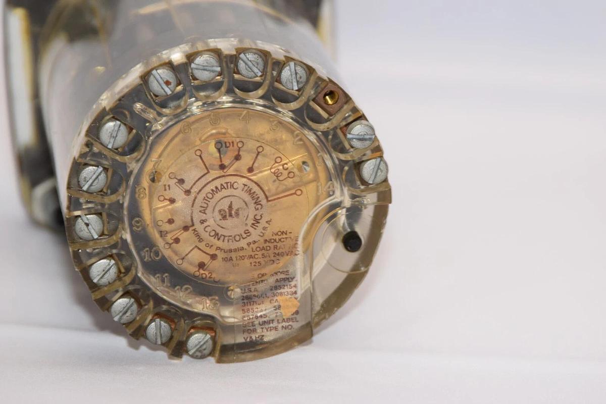 (NEW) ATC / MARSH BELLOFRAM 305B015A10PX 120V 60Hz 15Min Timer