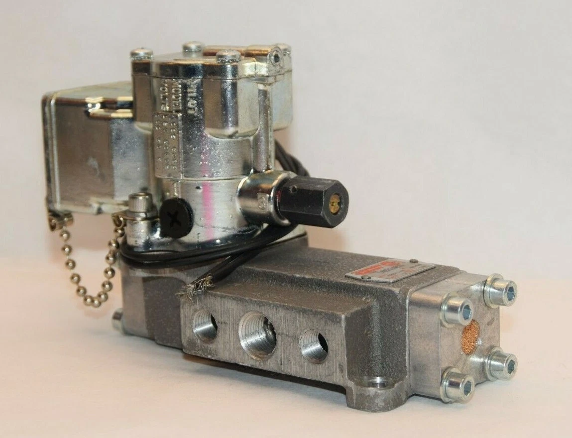 (NEW) SCHRADER BELLOWS L4852610253 120/110V 12W 140psi Solenoid Valve
