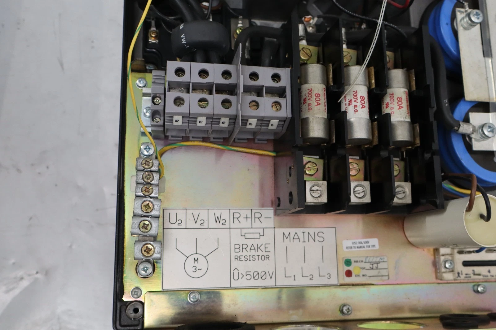 Used ABB Drive ACS500 ACS501-025-4-00P51 440-500vac 3p ACS501-025-4-00P51 25hp 30hp