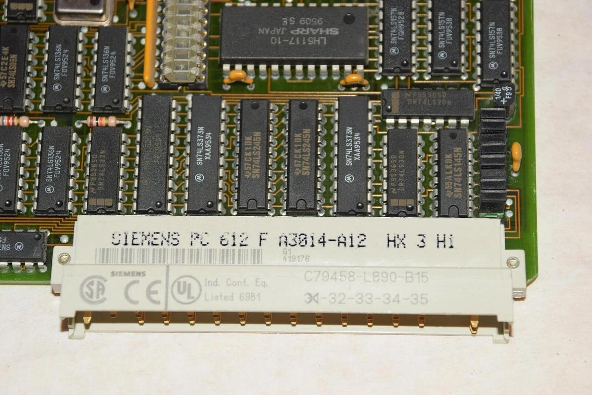 Used SIEMENS 6ES5524-3UA13 6ES55243UA13 w/ eprom 6ES5373-1AA41