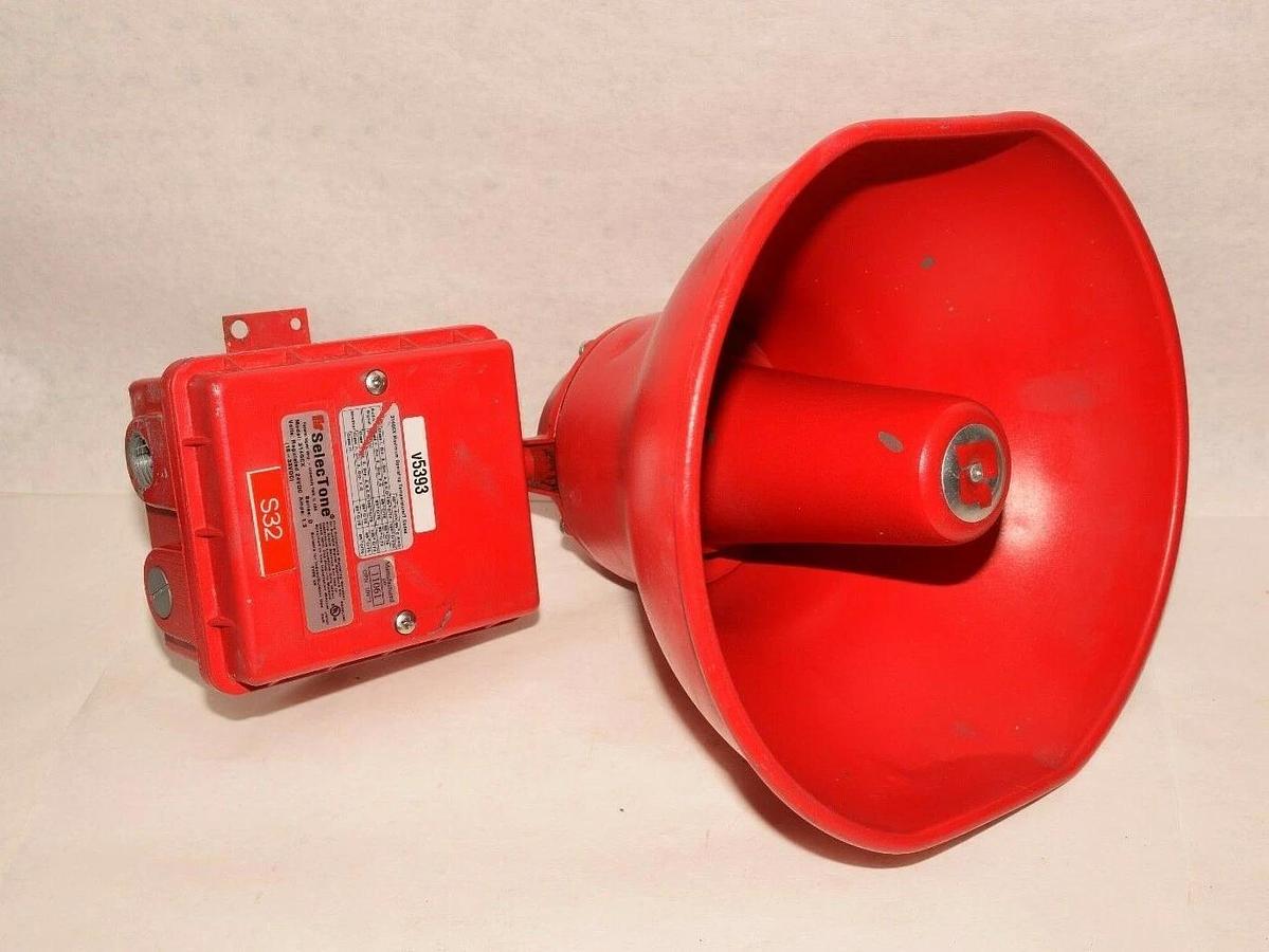 Used Federal Signal Division Selectone 314GCX  314GCX-024R  Audible Signaling device