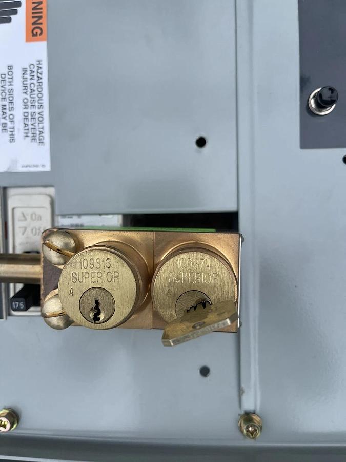 Used Eaton PRL4B Cutler-Hammer, Panelboard Bypass Panel, 208Y 120V, 225A, POW-R-LINE