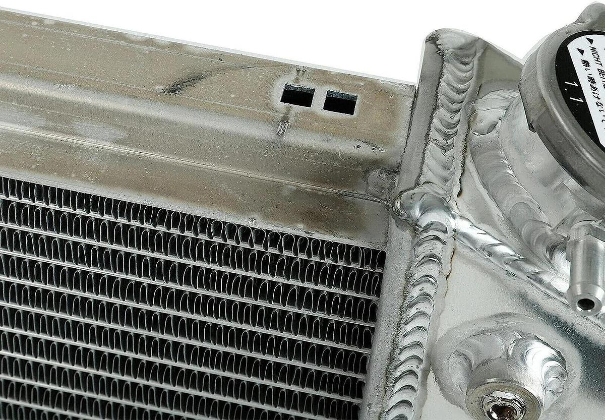 frperce Aluminum 3 Row Core Cooling Racing Radiator 1977-1989 Chevy/GMC C10 C20