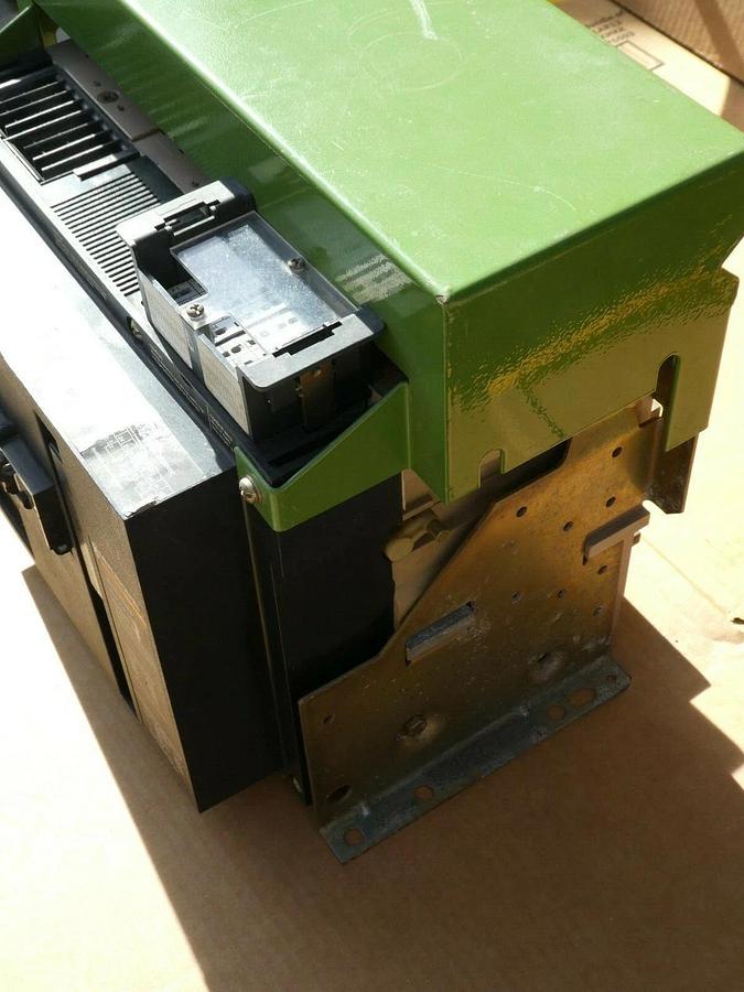 Used Merlin Gerin MP16H2 1600A  Masterpact Circuit Breaker 1600 Amp w/ Shunt MP16 H2