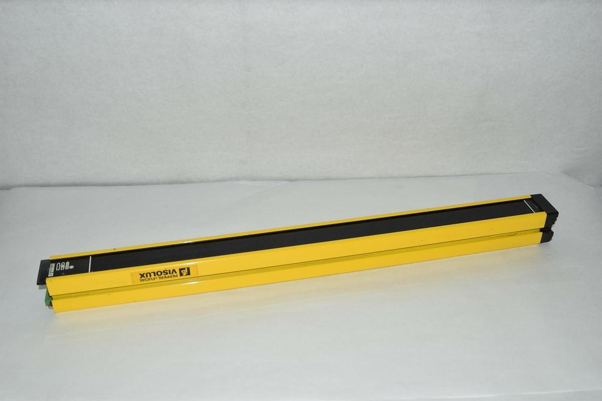Used PEPPERL + FUCHS Visolux SLC14-600-R/31 417882 Photo Safety Sensor