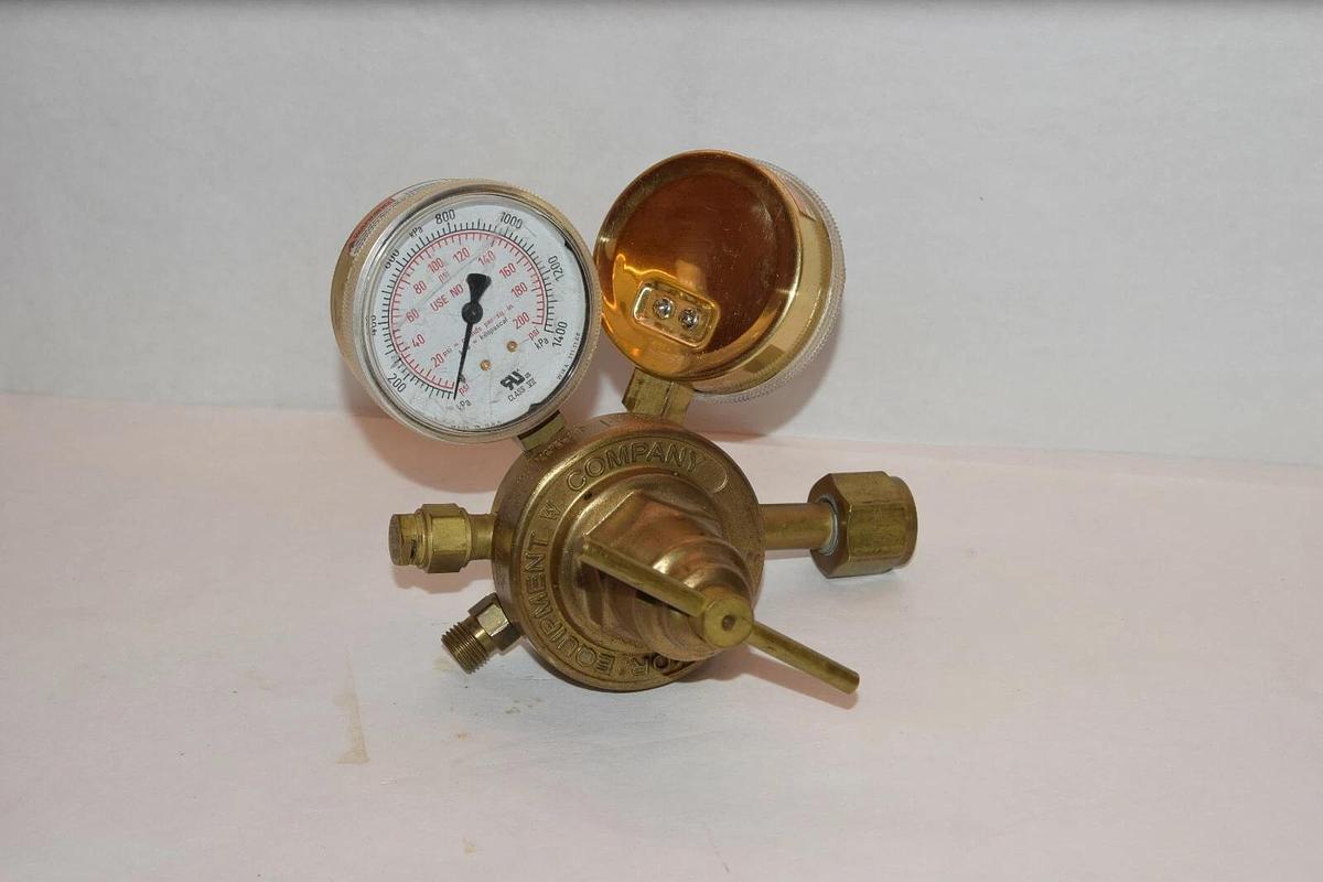 NEW VICTOR SR3500 3000psig SINGLE STAGE HEAVY MEDIUM DUTY GAS REGULATOR