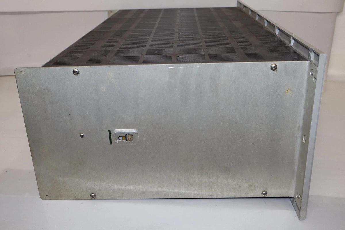 Used Bently Nevada 3300/05 , 3300 Series 13-Slot Chassis