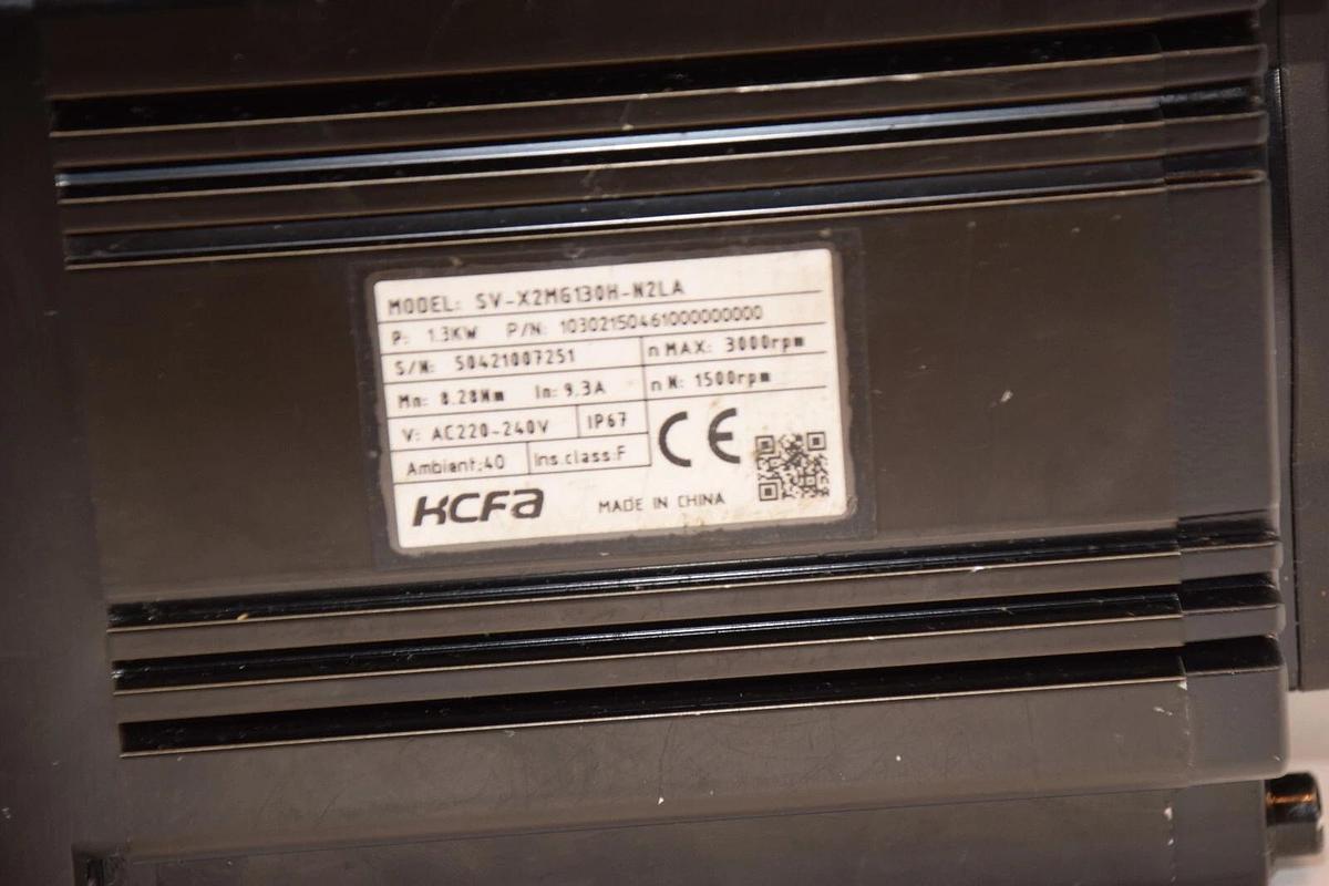 NEW HCFA Servo Motor SV-X2MG130H-N2LA SVX2MG130HN2LA 1.3kw 9.3A 1500rpm 220/240v