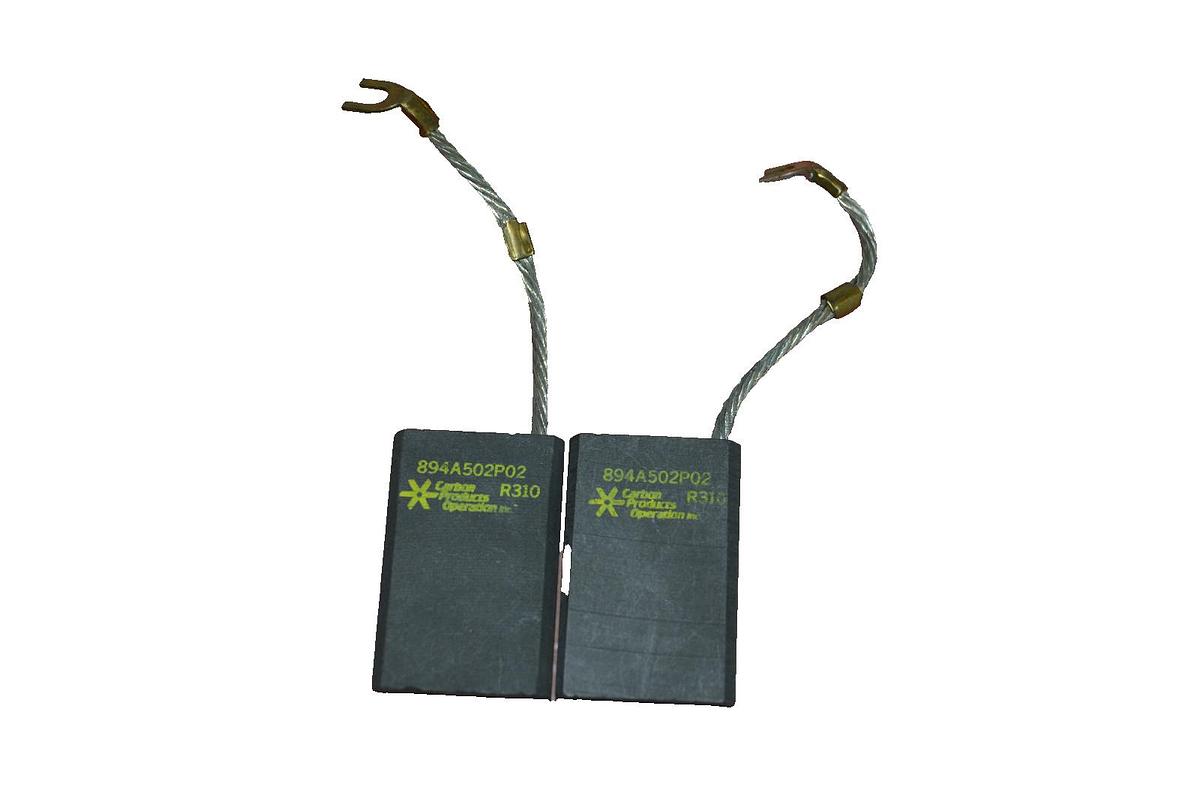 Used (2) CARBON PRODUCTS MOTOR BRUSH Brushes 2"x1-1/4"x3/8" 894A502P02 R310