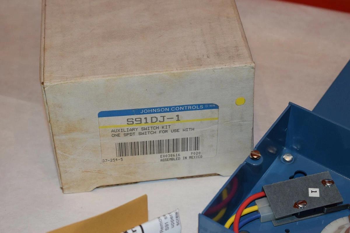 NEW JOHNSON CONTROLS S91DJ-1 S91DJ1 AUXILIARY SWITCH KIT