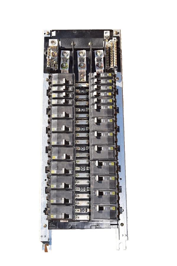 Used Square D 42 Circ 225A Main Lug Panelboard Interior NQOM442L225GSA 3ph 15a 20a 30