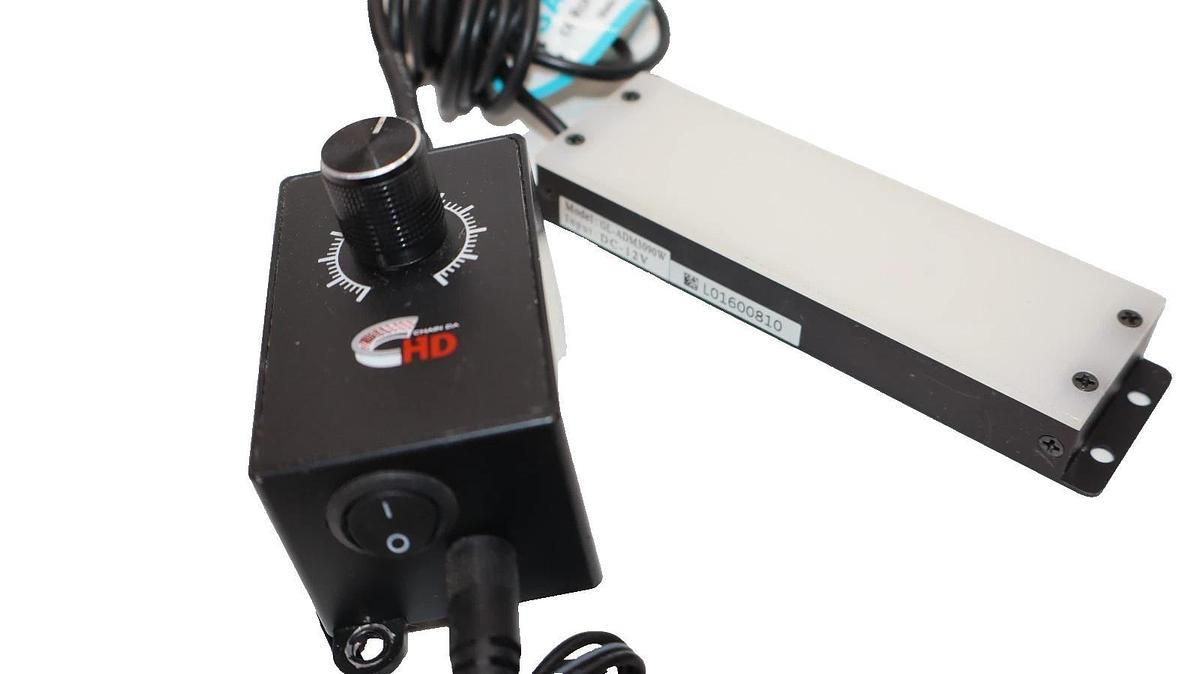 Used Chain DA Co. GL-ADM3090W 12Vdc Manual Control Station with Back-Light