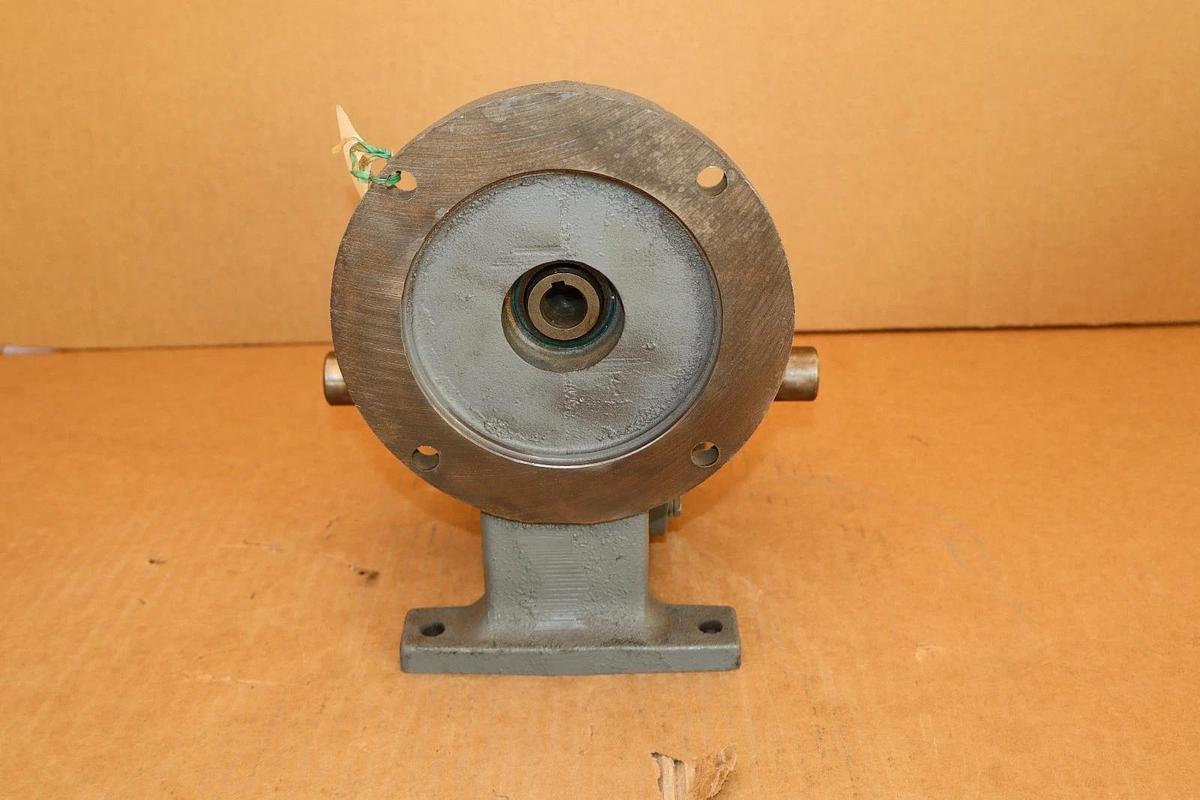 Dayton Gear Box Speed Reducer 2Z152C Ratio 25:1 3/4hp .75hp USA *NOS*