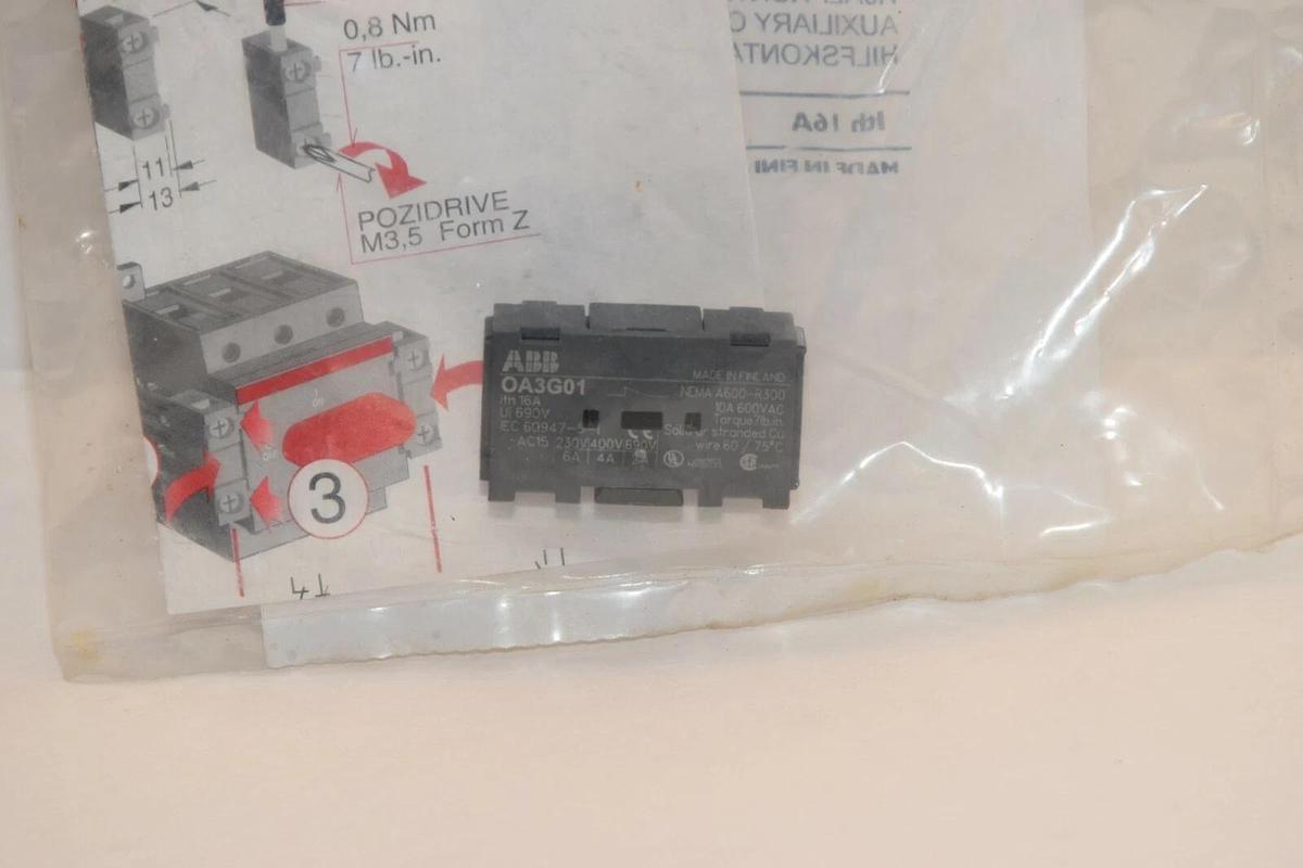 (NEW) ABB OA3HG01 1SCA022456R7410 Auxiliary Contact