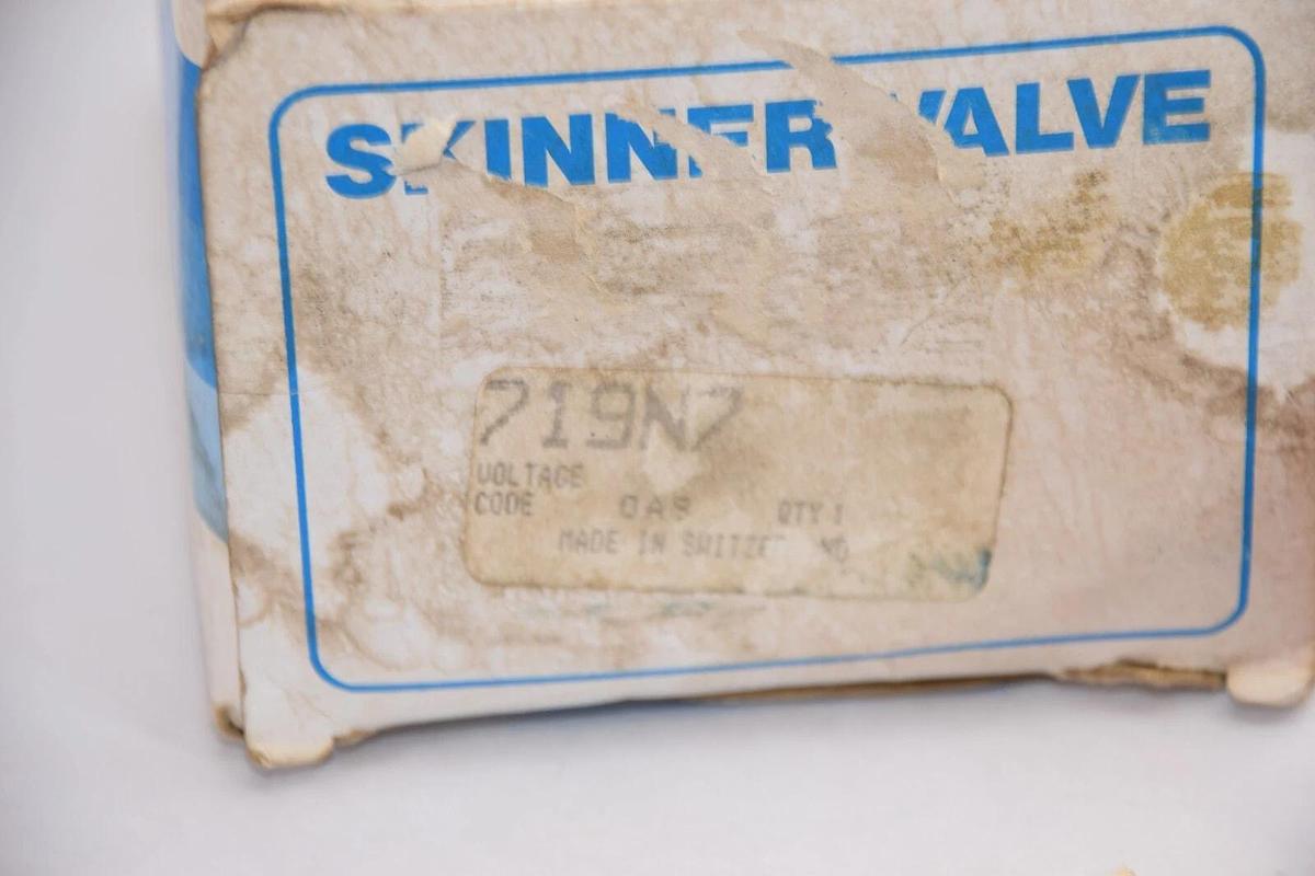 (NEW) HONEYWELL / SKINNER 719N7 2-way Valve 9/16" orifice