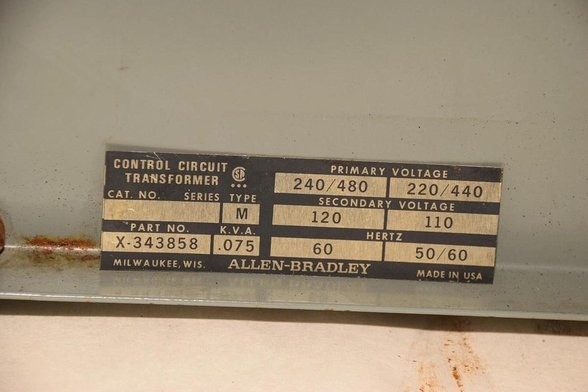 Used ALLEN BRADLEY Combination Starter 712-BAB242 Size Sz 1 Ser N X-343858 200/230v