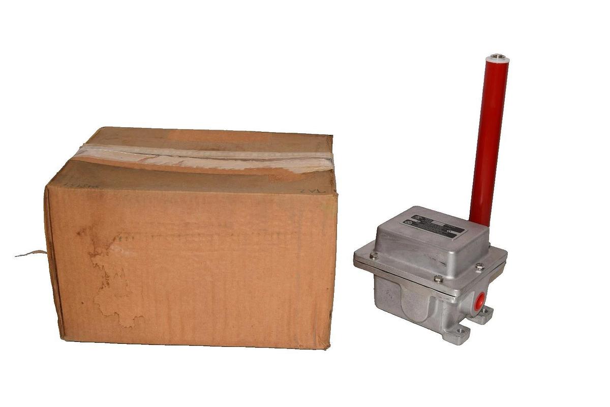 Conveyor Belt Alignment Safety Switch TA-2 20A 125/480VAC 125/250V DC 2HP 1HP