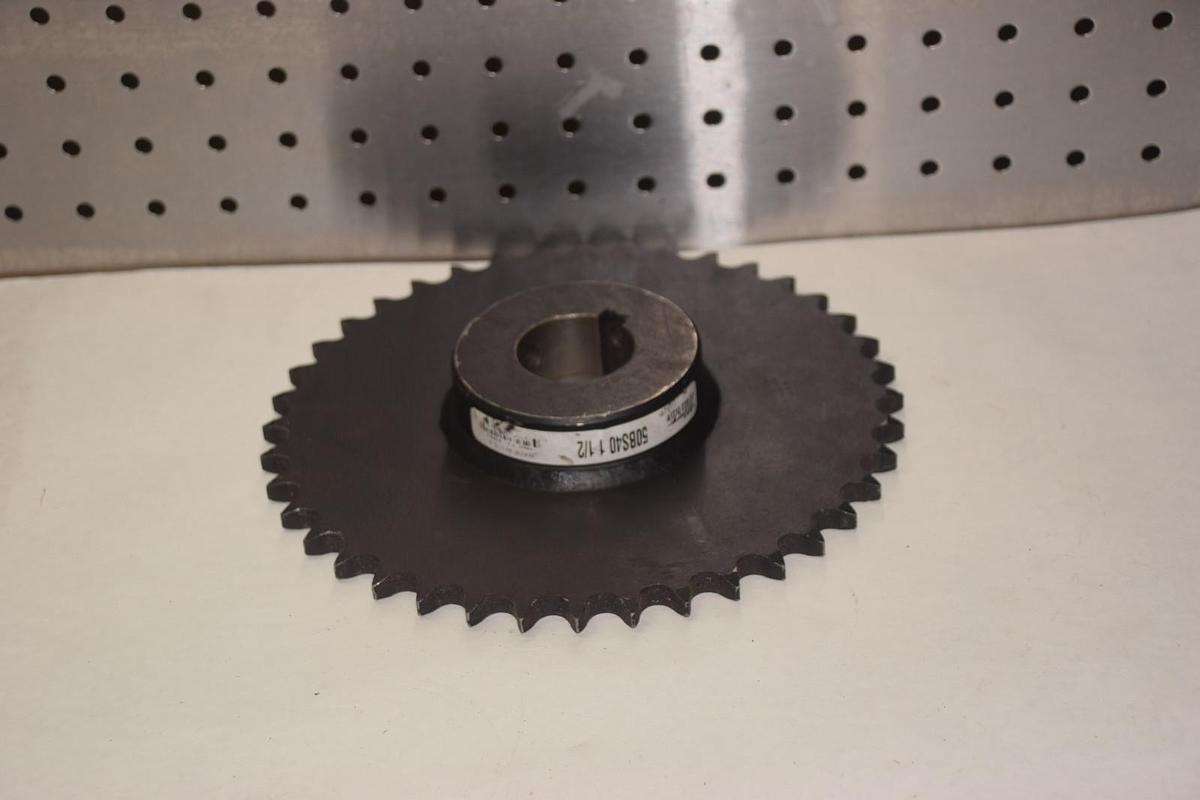MARTIN 50BS40 1-1/2 1-1/2" BORE 40 TEETH SPROCKET NEW
