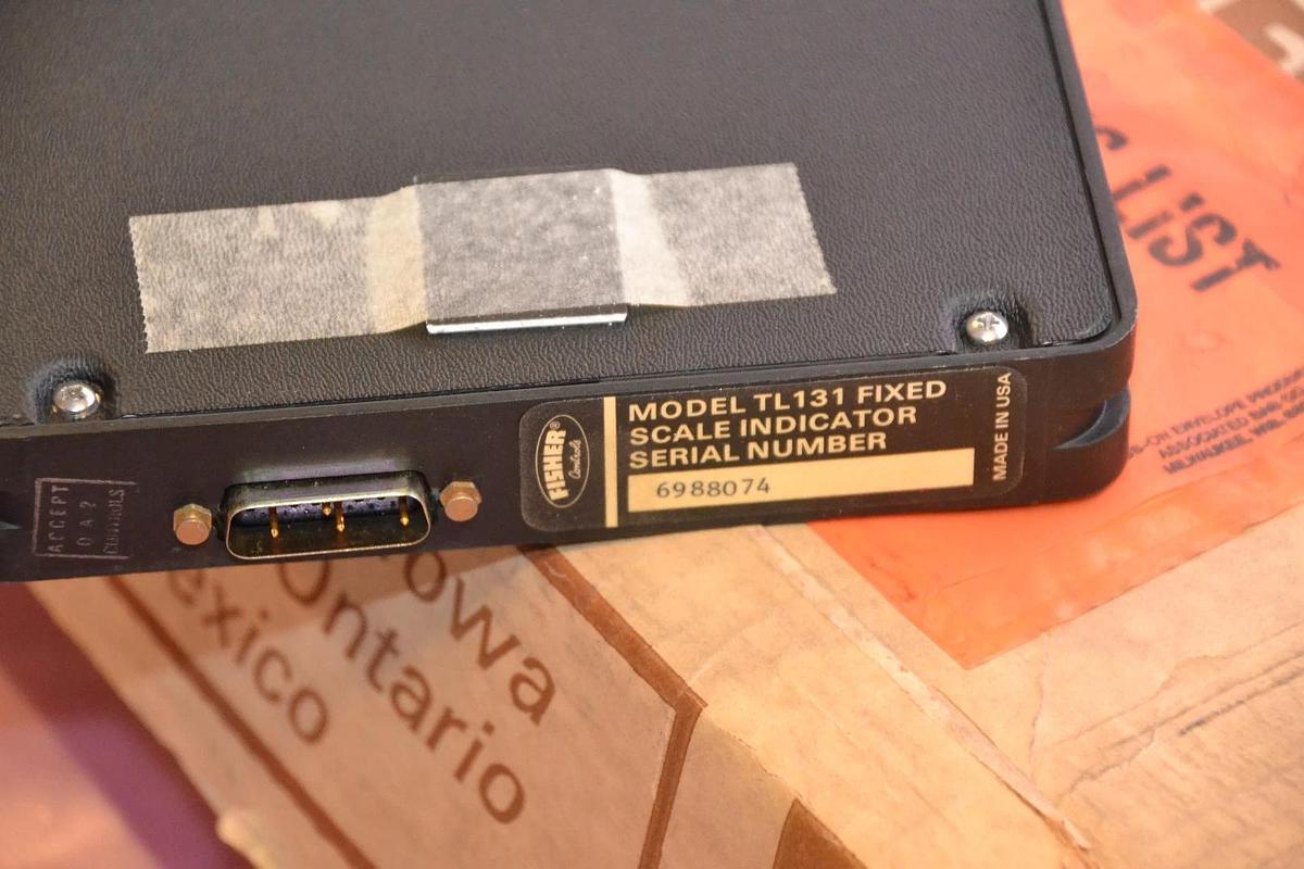 FISHER ROSEMOUNT FIXED SCALE INDICATOR TL131 NEW