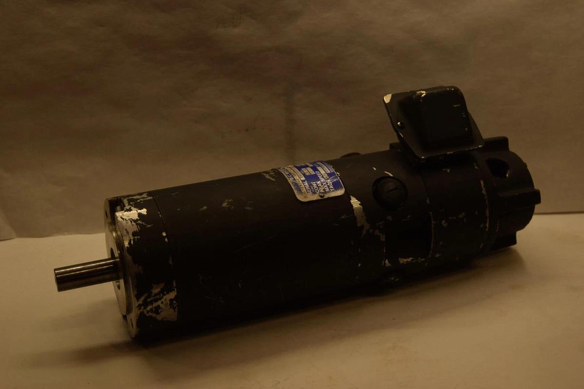 Refurbished Kollmorgen Industrial Drives TME-29360-3007-D-15 DC Motor 3200RPM *REFURBED*