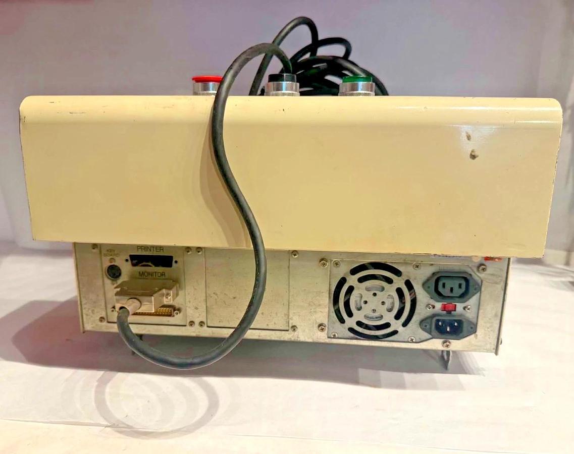 Used Yushin Touchscreen Robotic Teach Pendant Computer F8342370 *READ*