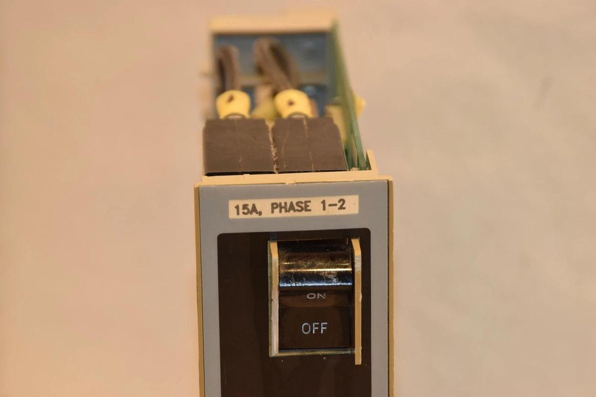 Used BARBER COLMAN UPGX-1-64-153-01 15A HOT RUNNER TEMPERATURE CONTROL CARD MODULE