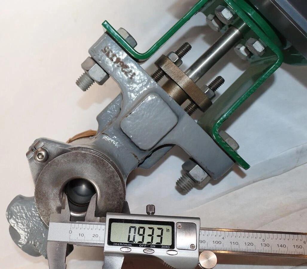 Fisher Valve 1052 Size 20 Actuator V200 Body CL150-600 FIELDVUE DVC6020 Ctrl