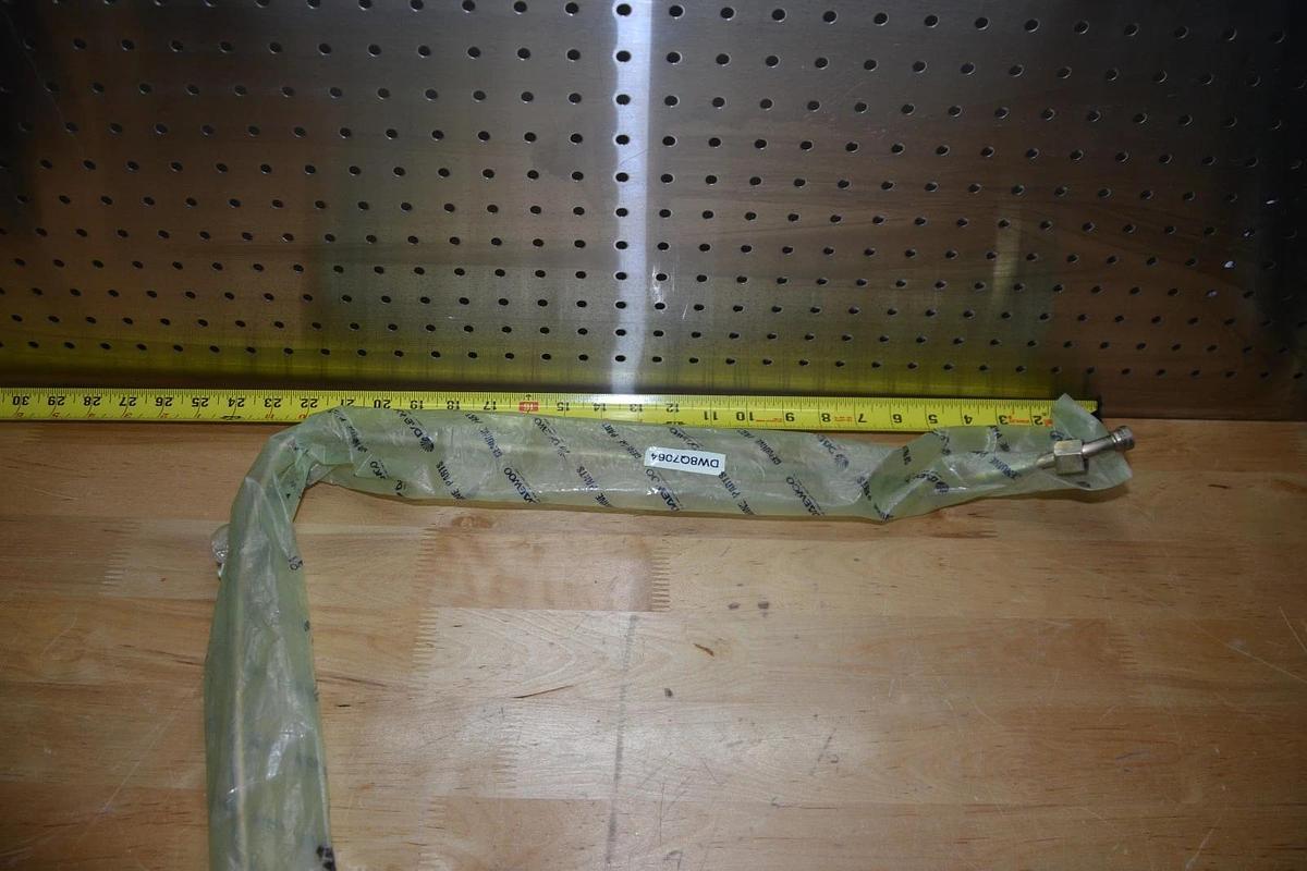 Used Daewoo 8Q7064 Tube AS Cat 8Q 7064  DW8Q7064  FORKLIFT PARTS hydraulic hose tube