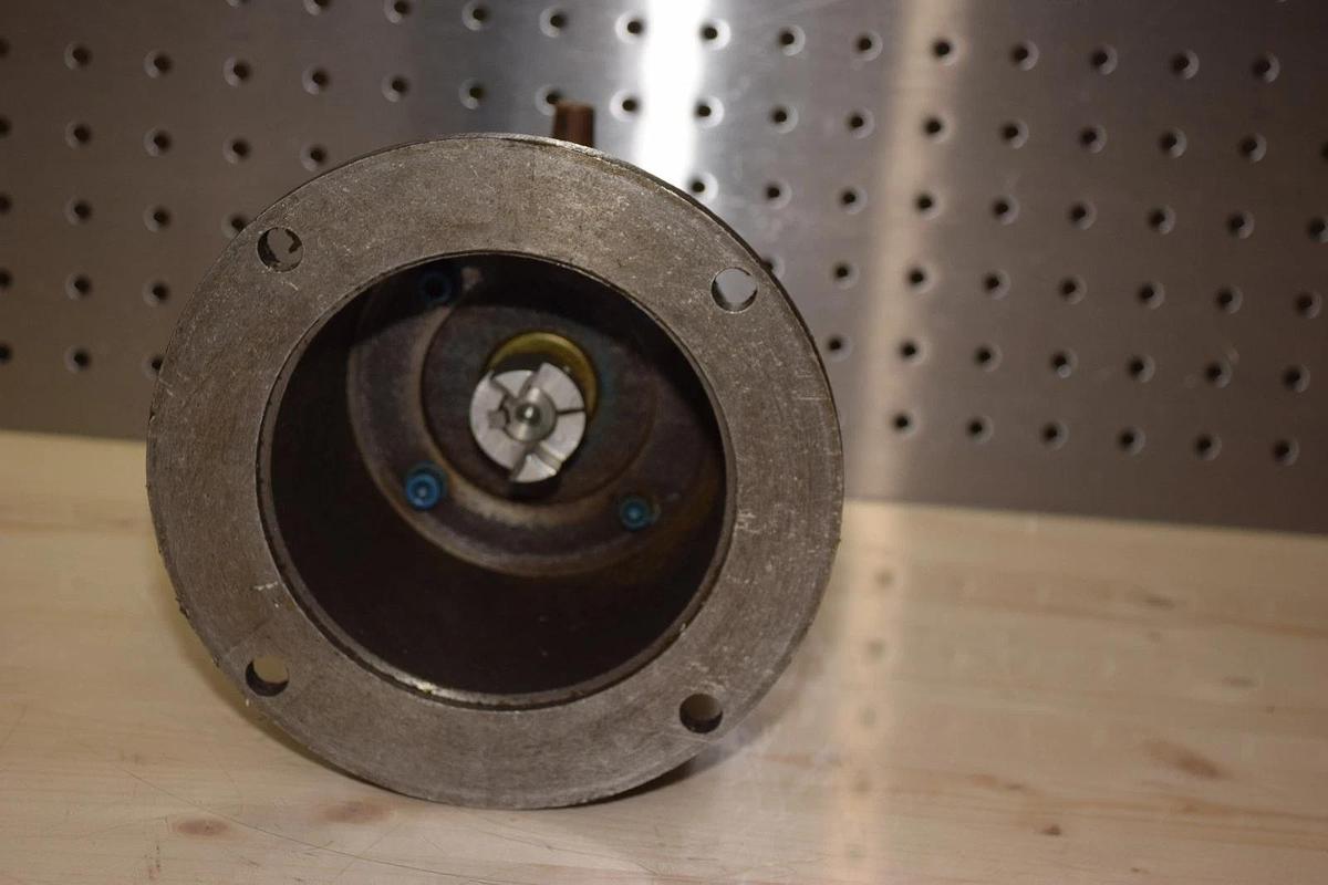 Used Drive Textron Cone Drive Gear Speed Reducer MH015A906-1-05 MH015A906 Opt 01 5:1