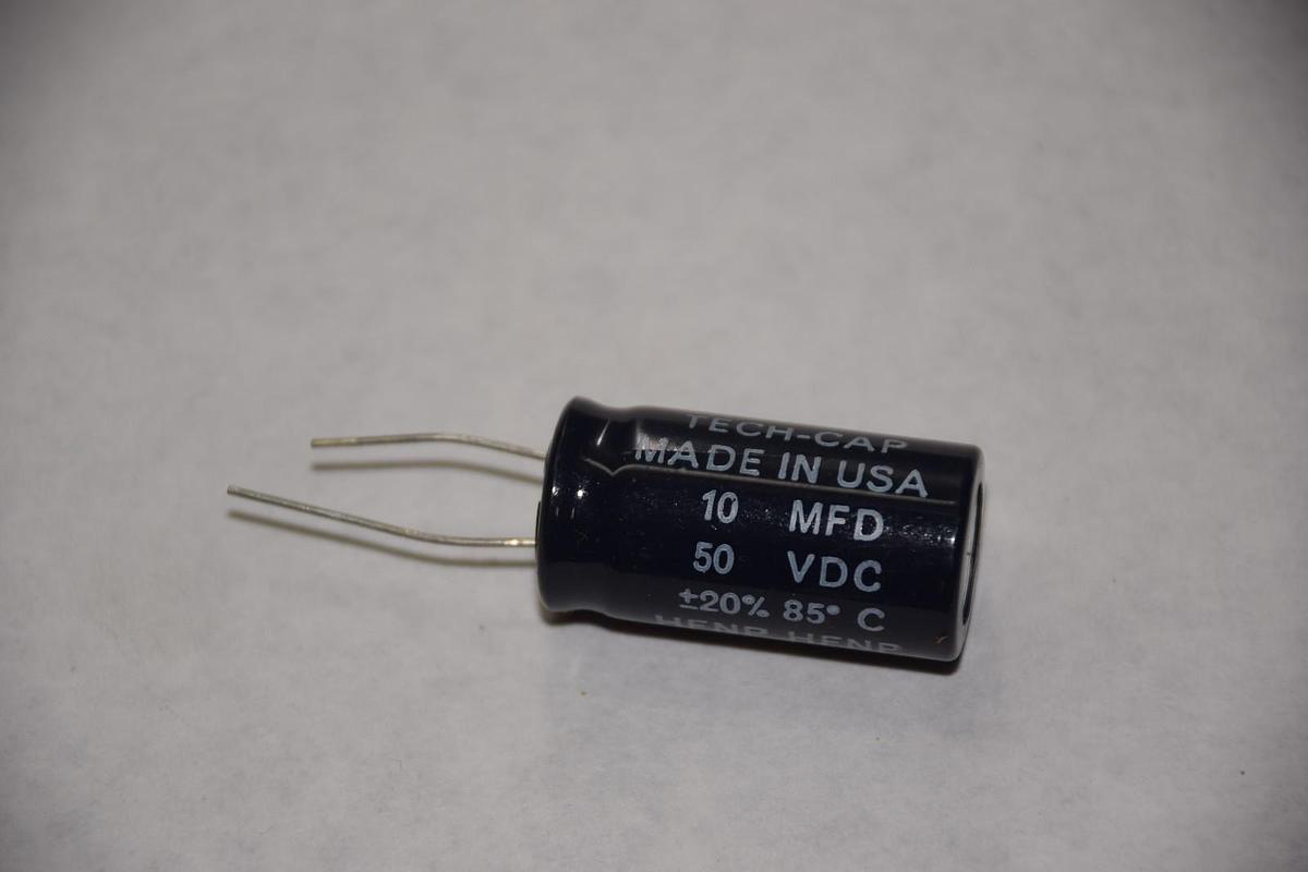 TECH-CAP 10 MFD 50 VDC +/-20% 85 DEGREE CELSIUS HFNP CAPACITOR NEW