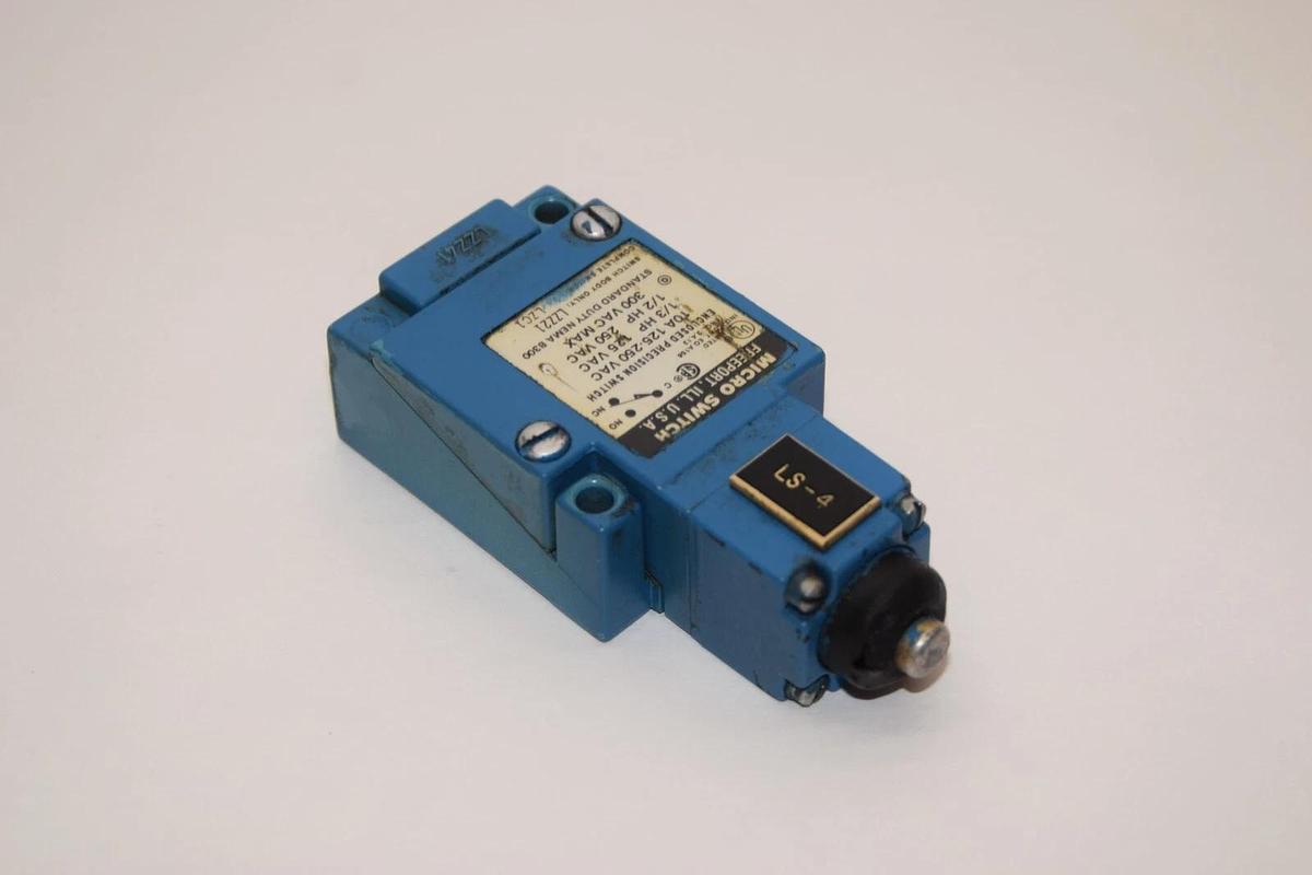 Used MICRO SWITCH LZC1 Precision Limit Switch