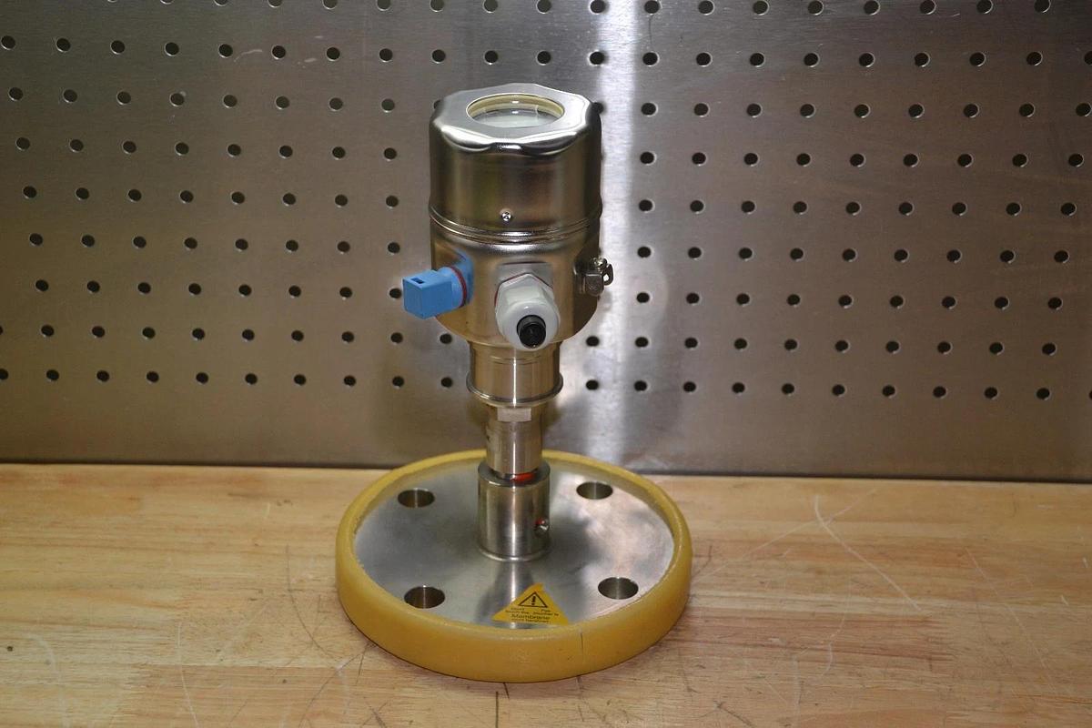 Used ENDRESS & HAUSER PMP48-GE13P2R1EKA1 0-1000kPA PRESSURE TRANSMITTER CERABARM