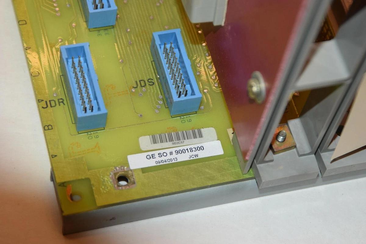 Refurbished GE DS3800XPEX1B1A 6BA02 Driver Board With DS3820RDMA1A1A Red Casing