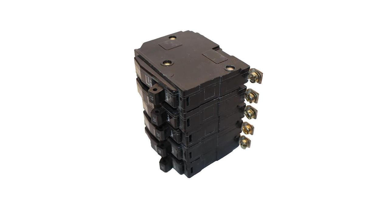 Used Square D Circuit Breaker 20A 20 Amp QHB120 1p 1  Pole (Lot of 5)