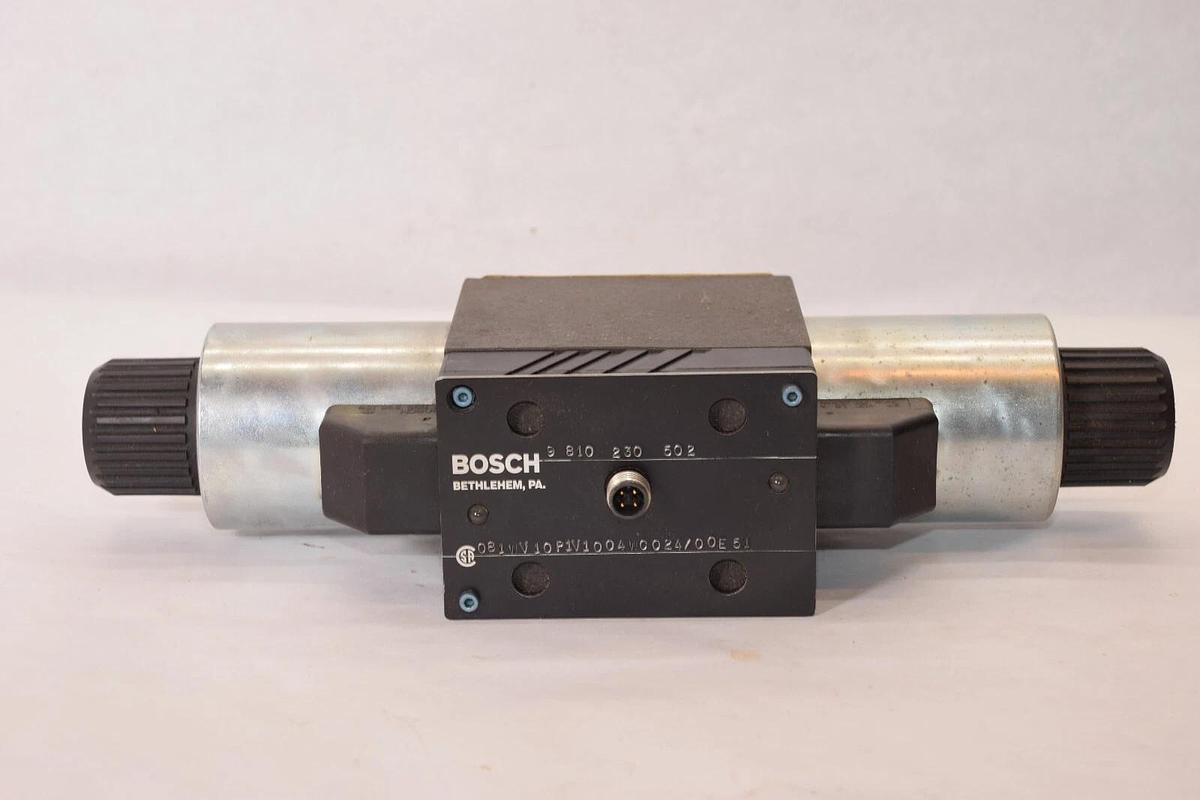 BOSCH 9810230502 081WV10P1V1004WC024/00E51  Solenoid Valve (NOS)