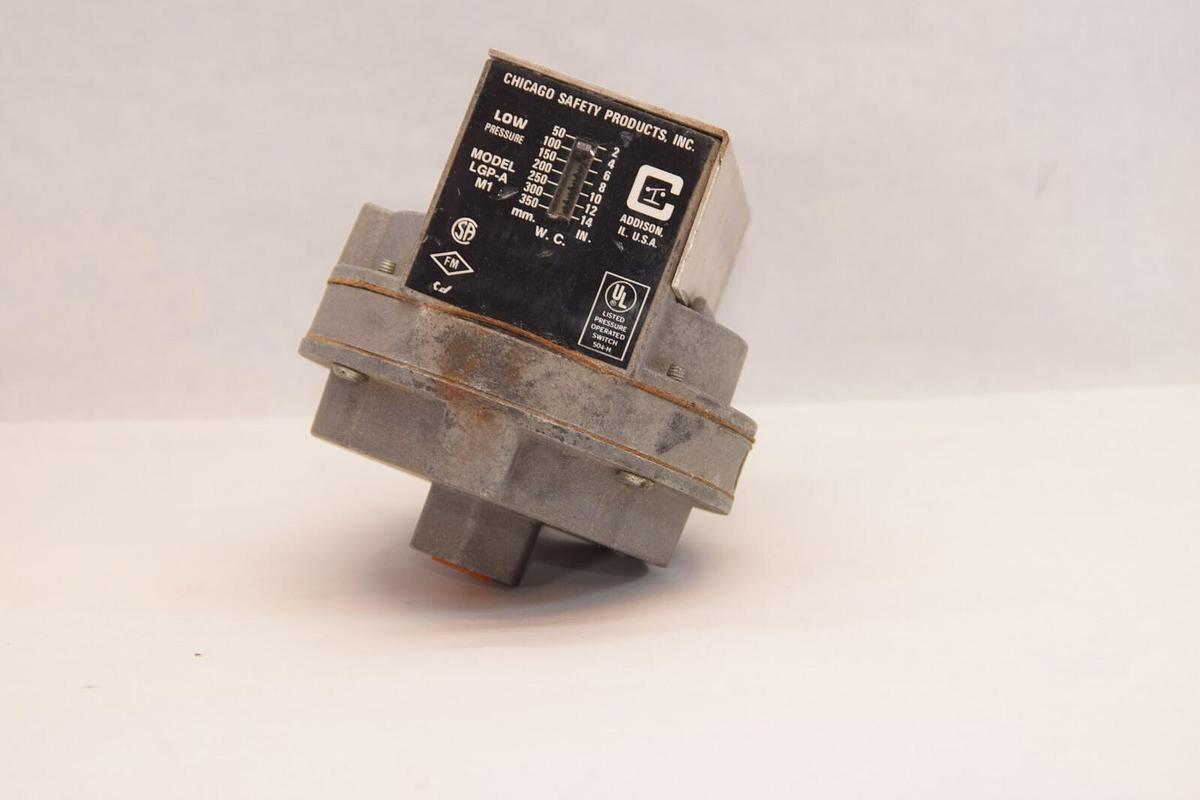 Used CHICAGO SAFETY PRODUCTS INC. LGP-A M1 Low Pressure Switch